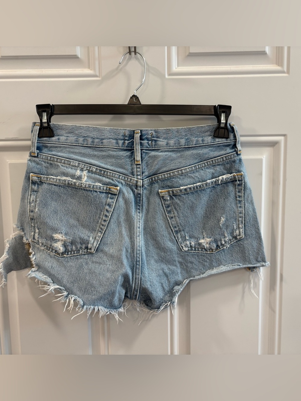 Agolde distressed shorts - Picture 2 of 4